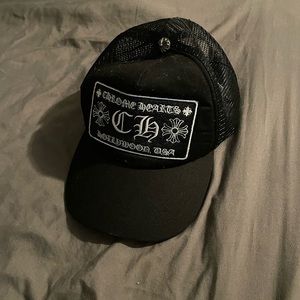 chrome heart trucker hat